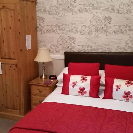 Boyne House Guest House Eastbourne Bagian luar foto