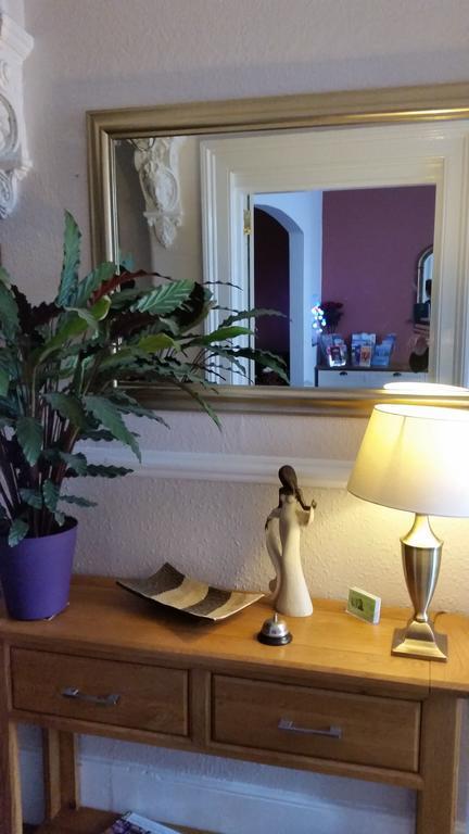 Boyne House Guest House Eastbourne Bagian luar foto