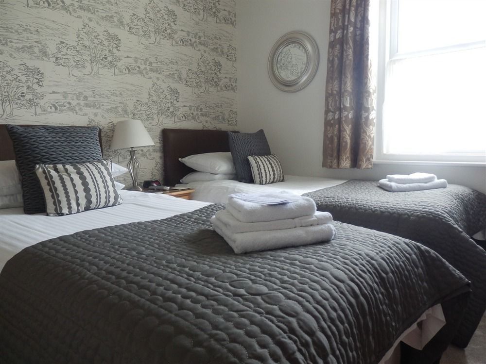 Boyne House Guest House Eastbourne Bagian luar foto