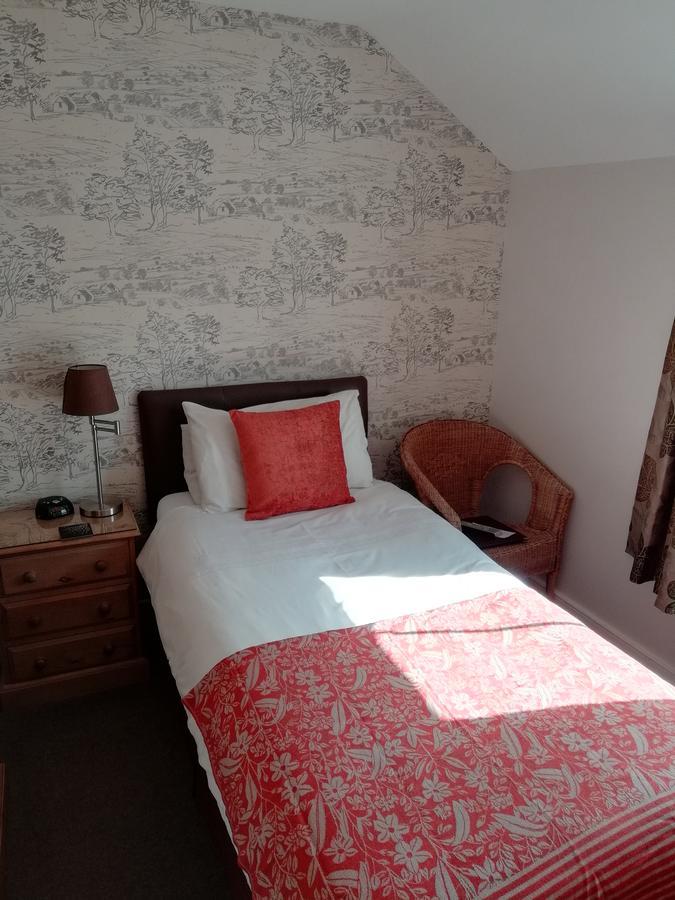 Boyne House Guest House Eastbourne Bagian luar foto